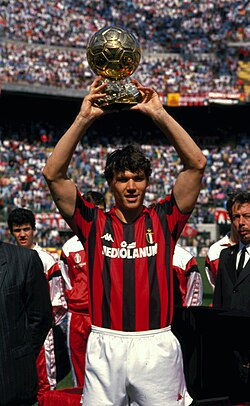 MAGLIA AC MILAN STORICA CASA 1988-1989 + VAN BASTEN 9