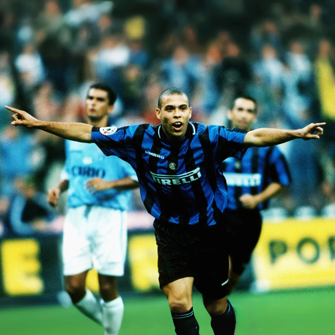 MAGLIA INTER STORICA 1997/1998 +RONALDO 10