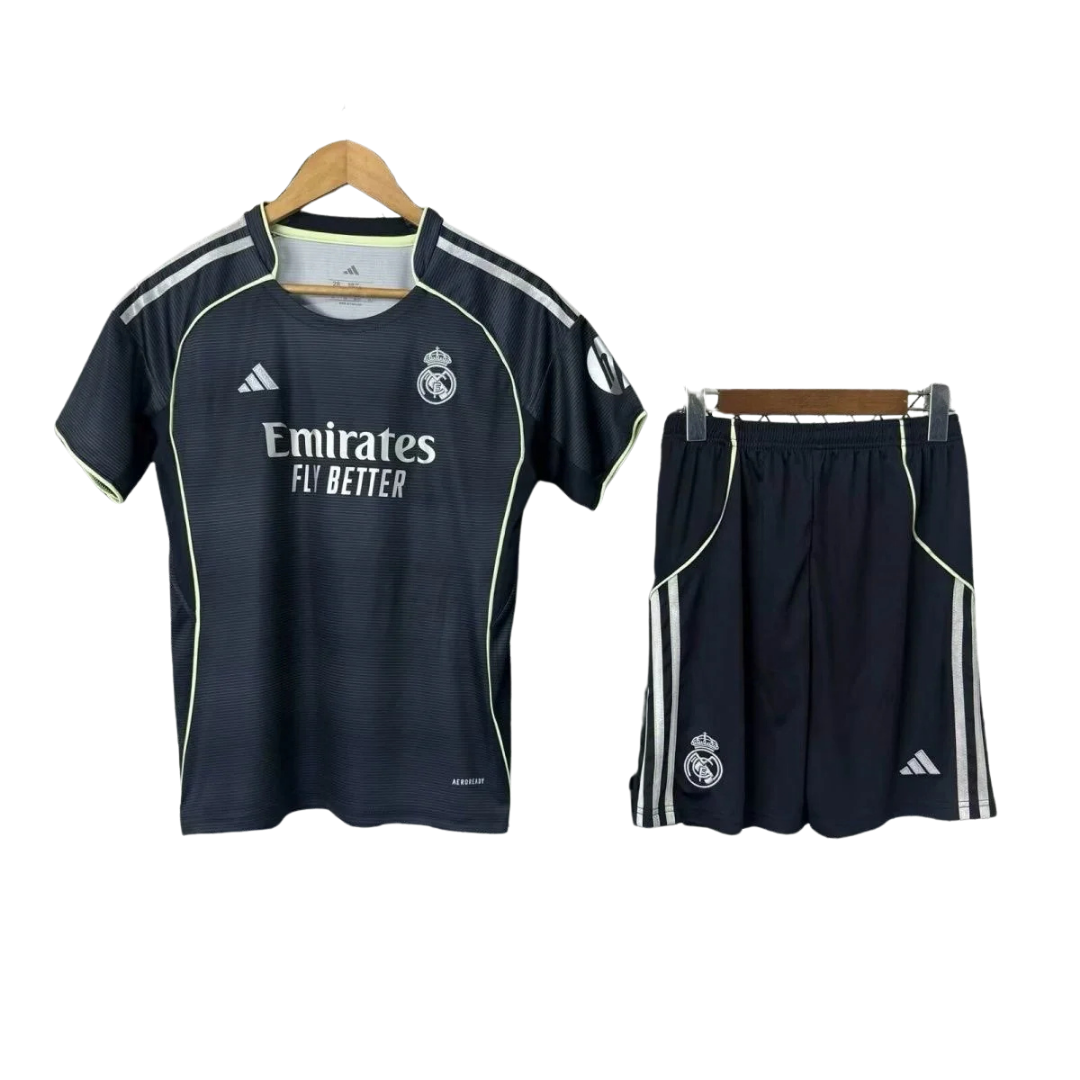 KIT BAMBINO REAL MADRID 2025/26