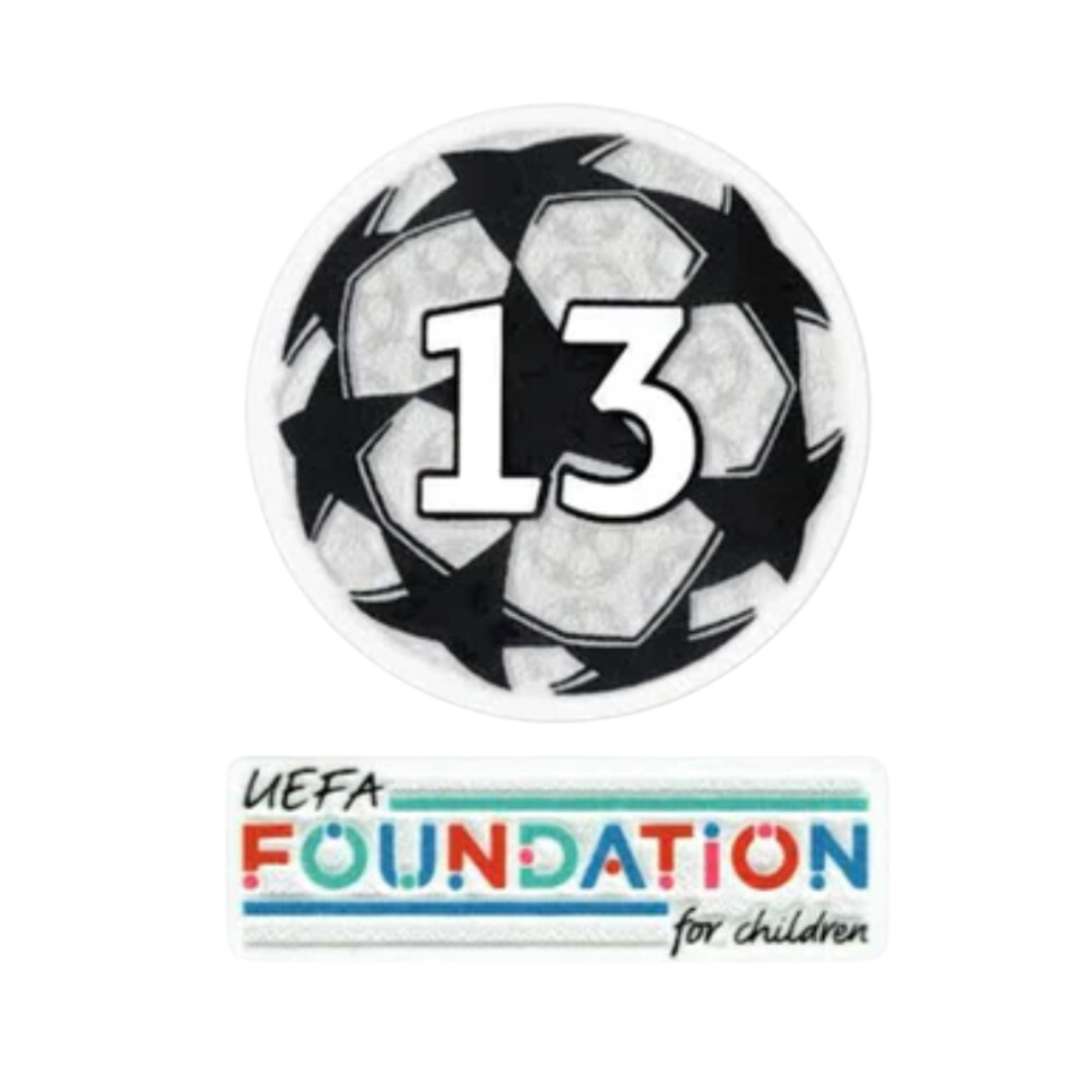 21-22 UCL Starball 13 volte vincitore + set di toppe UEFA Foundation (Real Madrid)