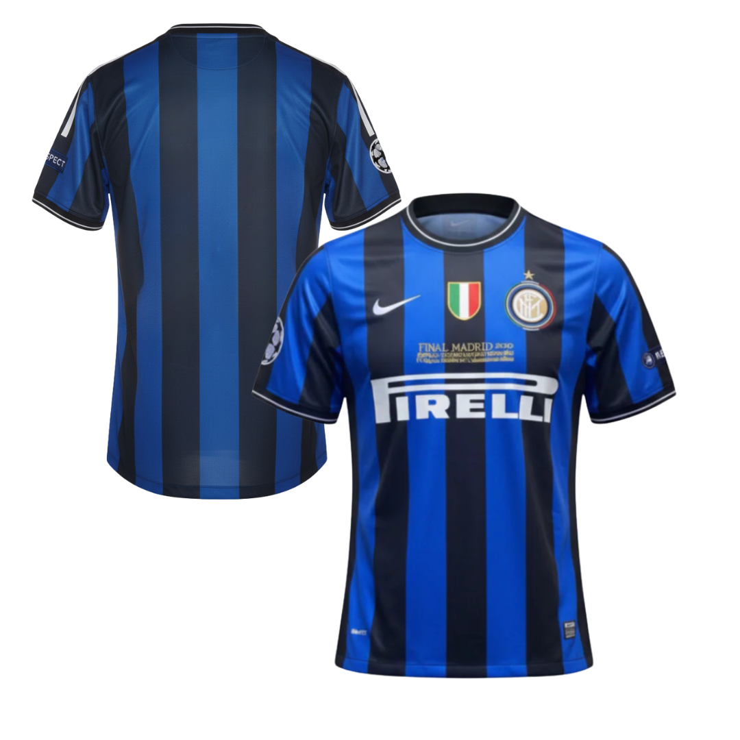 MAGLIA INTER  STORICA TRIPLETE 2009/2010 + TUTTE LE PATCH E PERSONALIZZAZIONE INCLUSA
