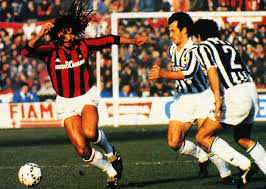 MAGLIA AC MILAN CASA 1988-1989  + GULLIT 10